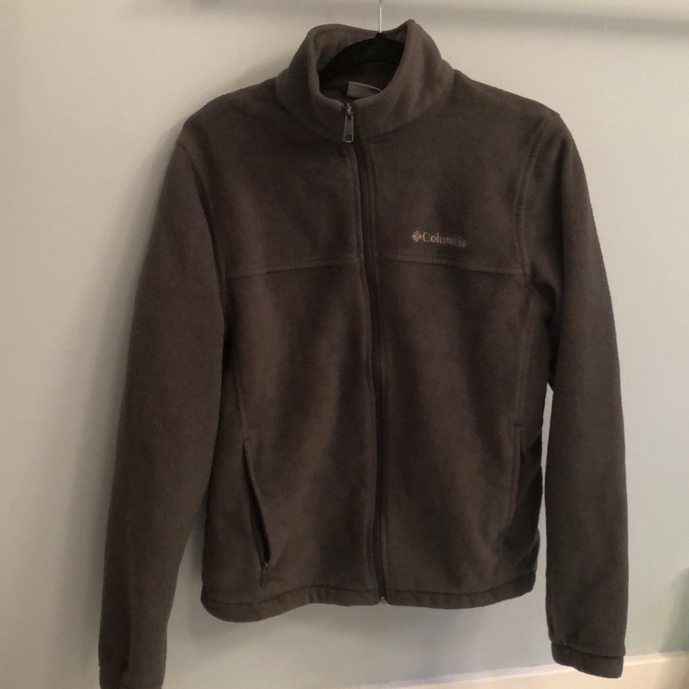 Columbia Men’s medium some wear Gray